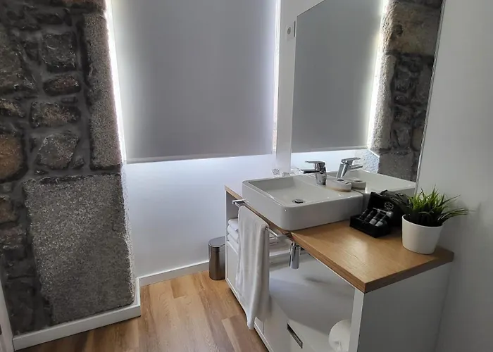 Casa Ouro D'alva - Luxury Lodging, & Wellness * 페날바도카스텔로